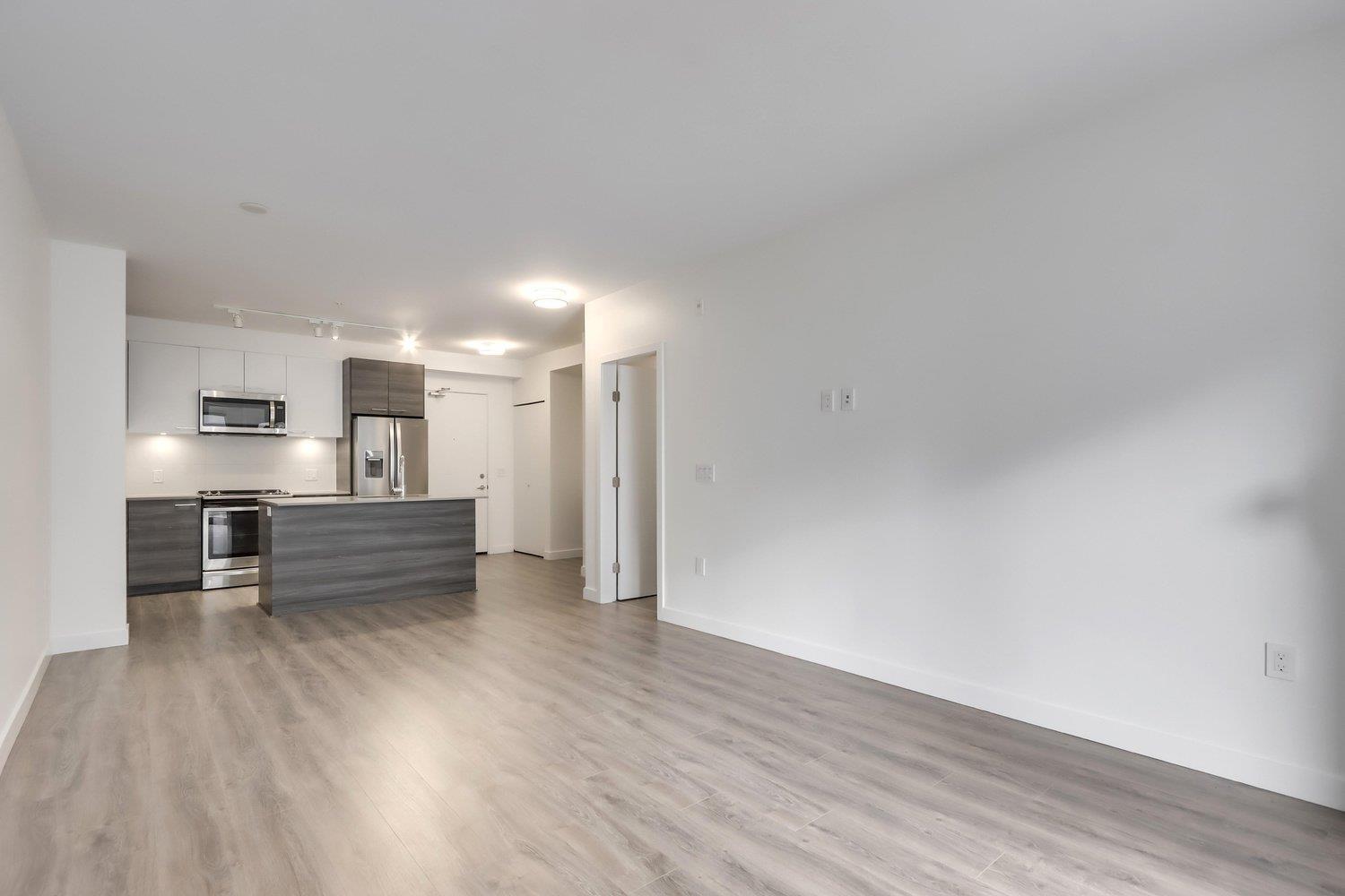 210 13963 105 Boulevard, Surrey, British Columbia  V3T 0M9 - Photo 8 - R2987803