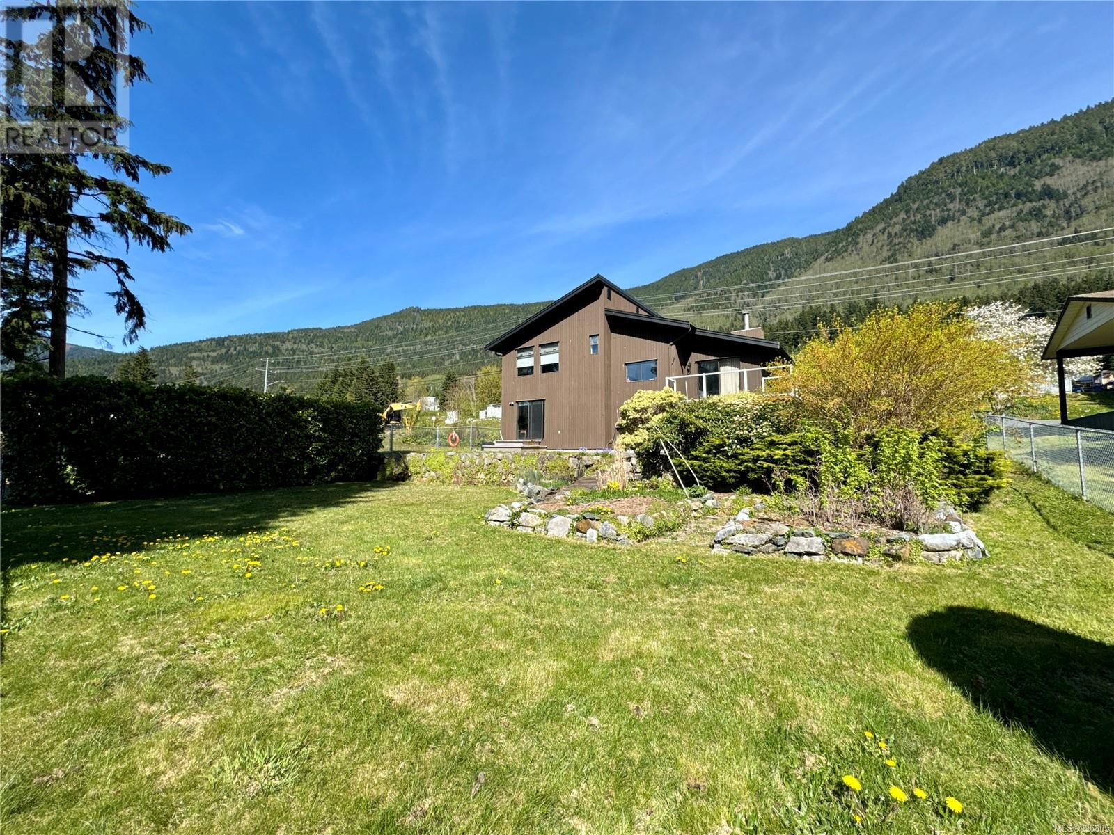 1200 Marine Dr, Port Alice, British Columbia  V0N 2N0 - Photo 28 - 996805