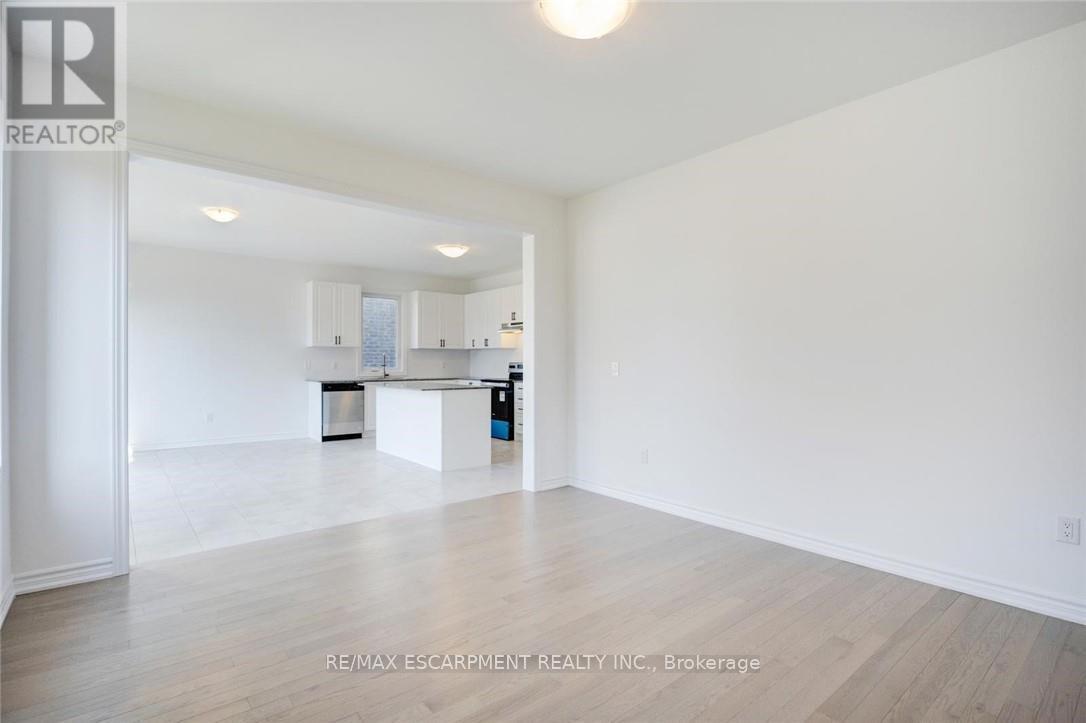 4 Corbett Street, Southgate, Ontario  N0C 1B0 - Photo 22 - X12111513
