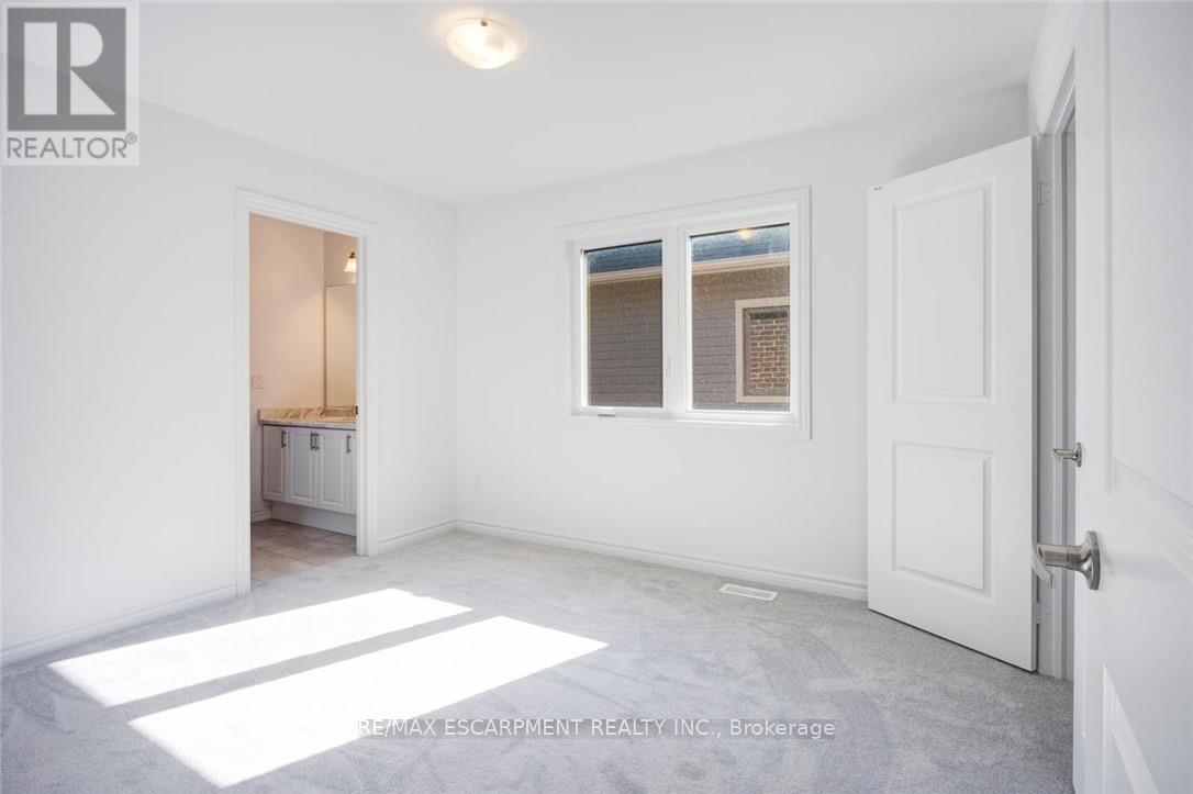4 Corbett Street, Southgate, Ontario  N0C 1B0 - Photo 36 - X12111513