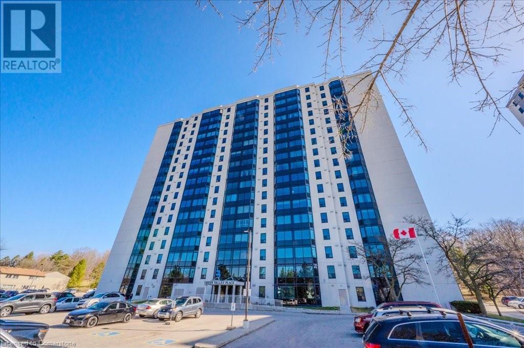 Property at 35 GREEN VALLEY Drive Unit# 711 image 3
