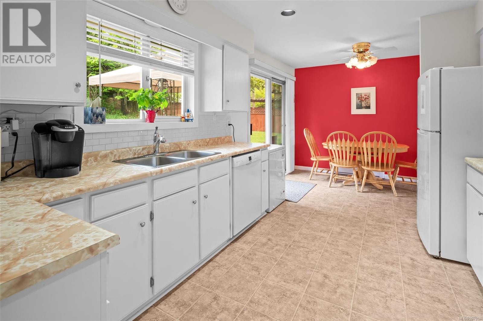 2338 Galena Rd, Sooke, British Columbia  V9Z 0M4 - Photo 15 - 997014