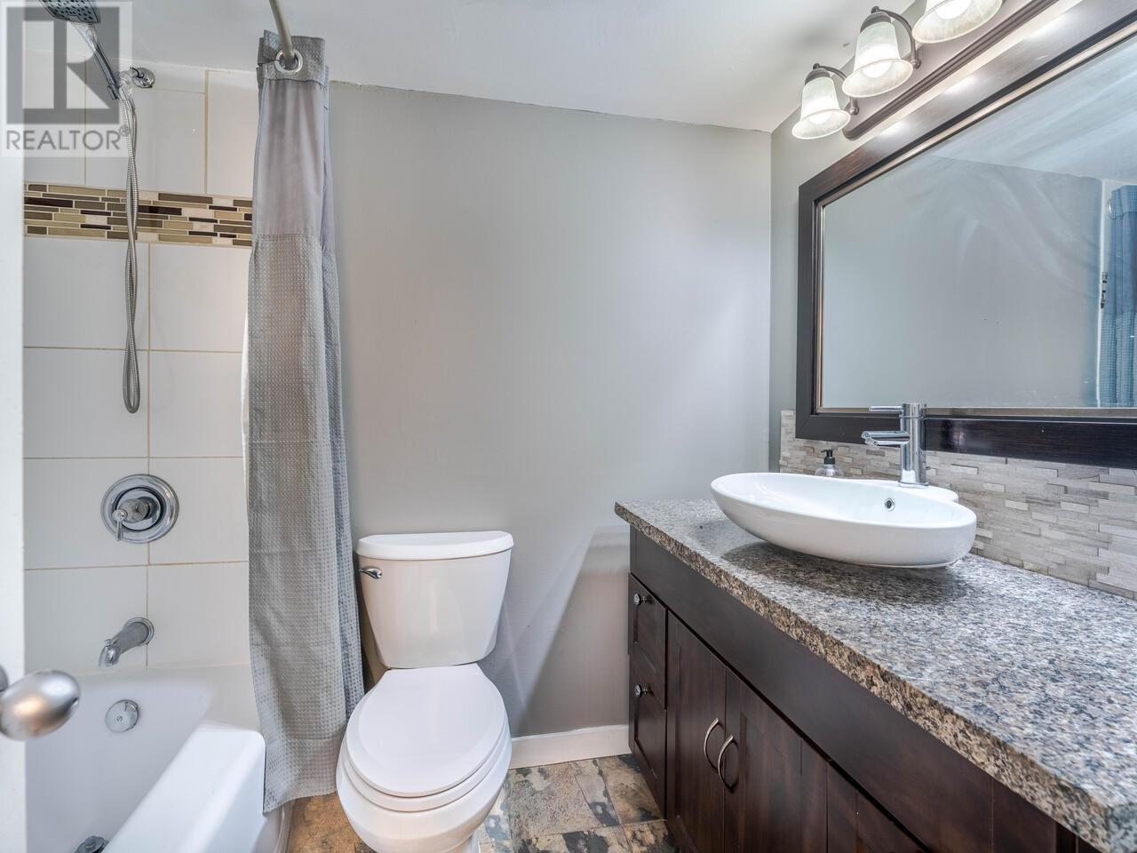 206 1011 Fourth Avenue, New Westminster, British Columbia  V3M 1T3 - Photo 14 - R2996089