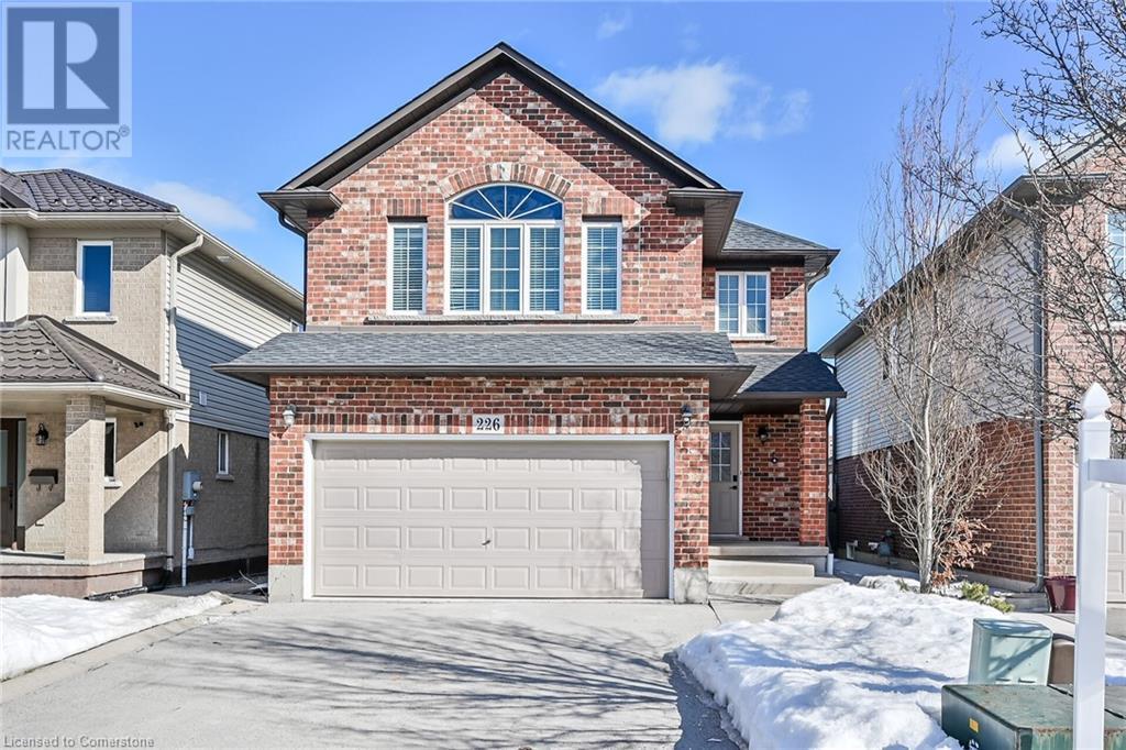 Property at 226 SPRING VALLEY Crescent image 4