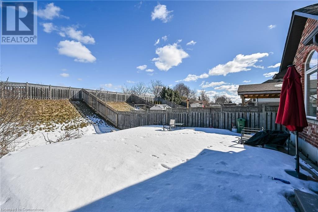 226 Spring Valley Crescent, Hamilton, Ontario  L9C 0B4 - Photo 44 - 40722857