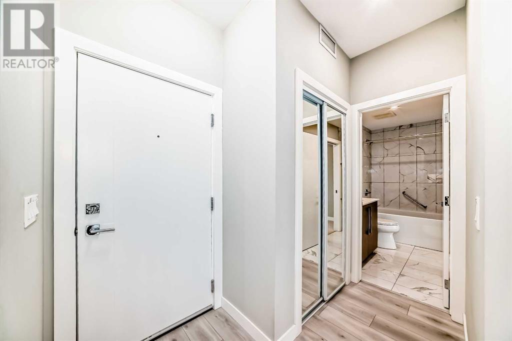 111, 383 Smith Street Nw, Calgary, Alberta  T3A 6J9 - Photo 7 - A2203436