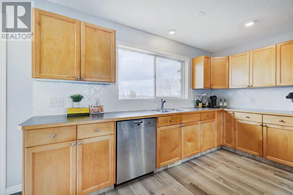 608, 140 Sagewood Boulevard Sw, Airdrie, Alberta  T4B 3H5 - Photo 9 - A2212818