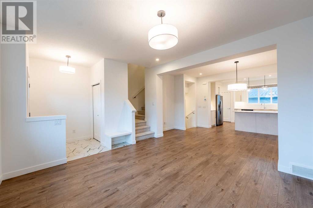 Property at 185 Dawson Circle image 3