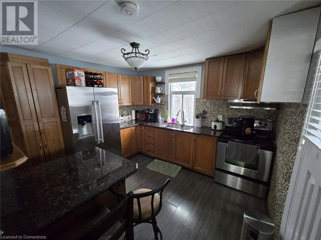 Property at 342 GAGE Avenue N image 3