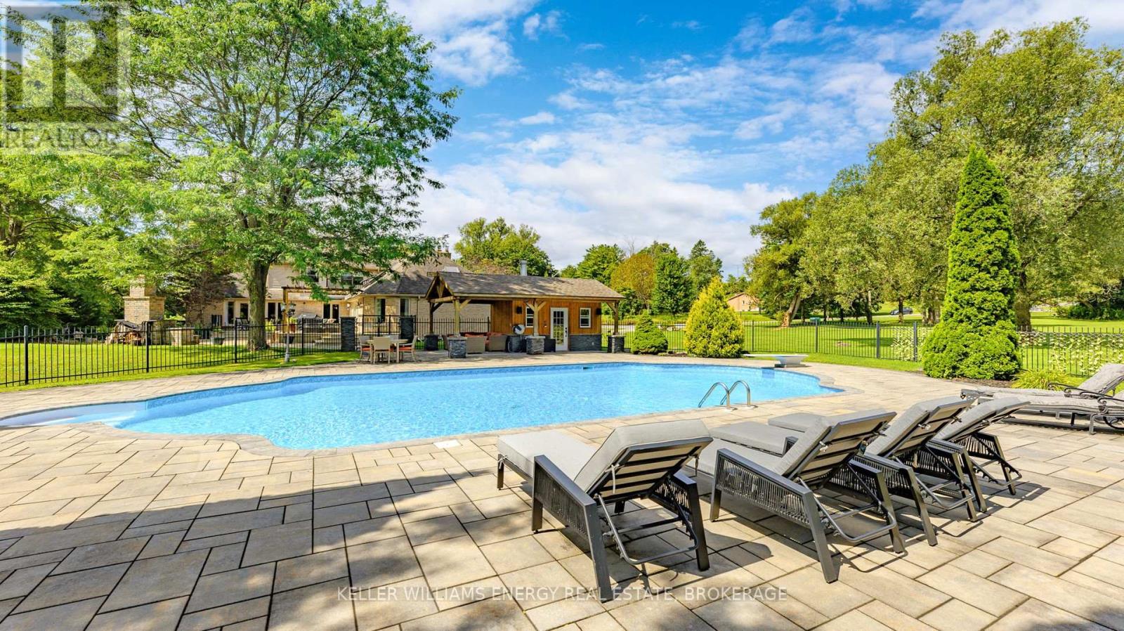 5 Mcnamara Court, Ajax (Northwest Ajax), Ontario  L1T 4W6 - Photo 33 - E12107330