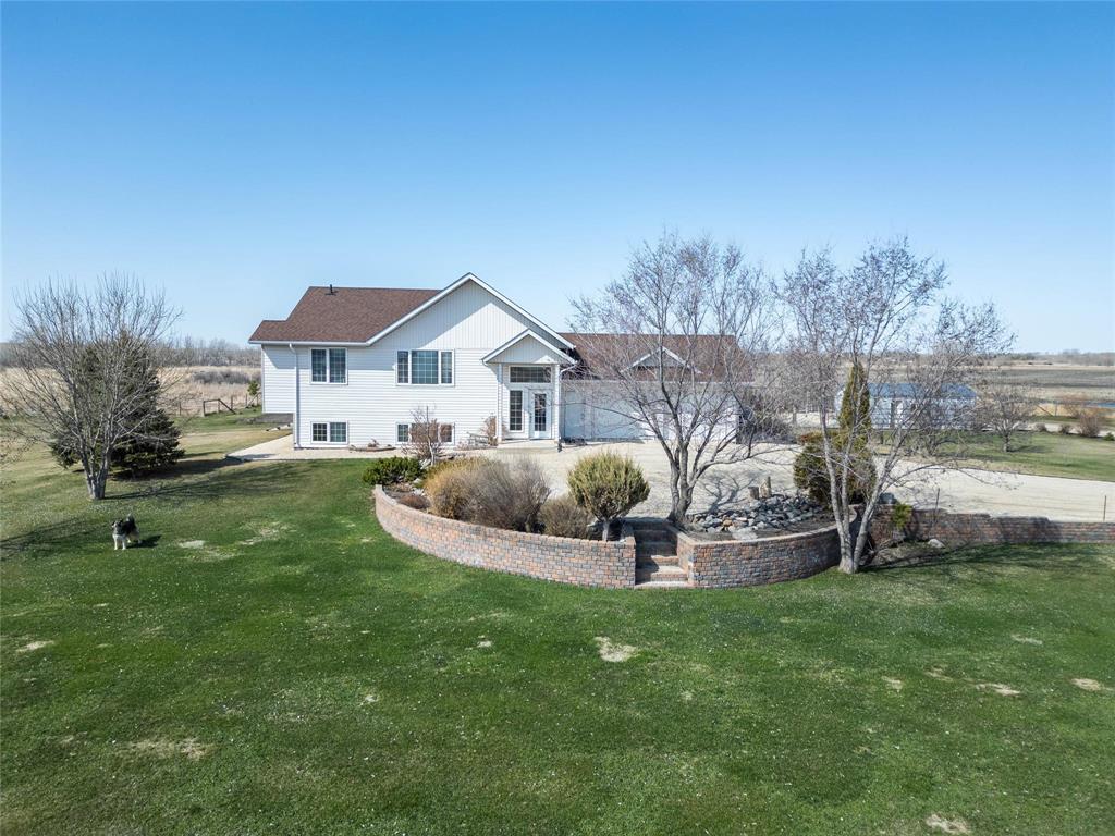 26121 Pr 403 Highway, Grunthal, Manitoba  R0A 0R0 - Photo 1 - 202508674