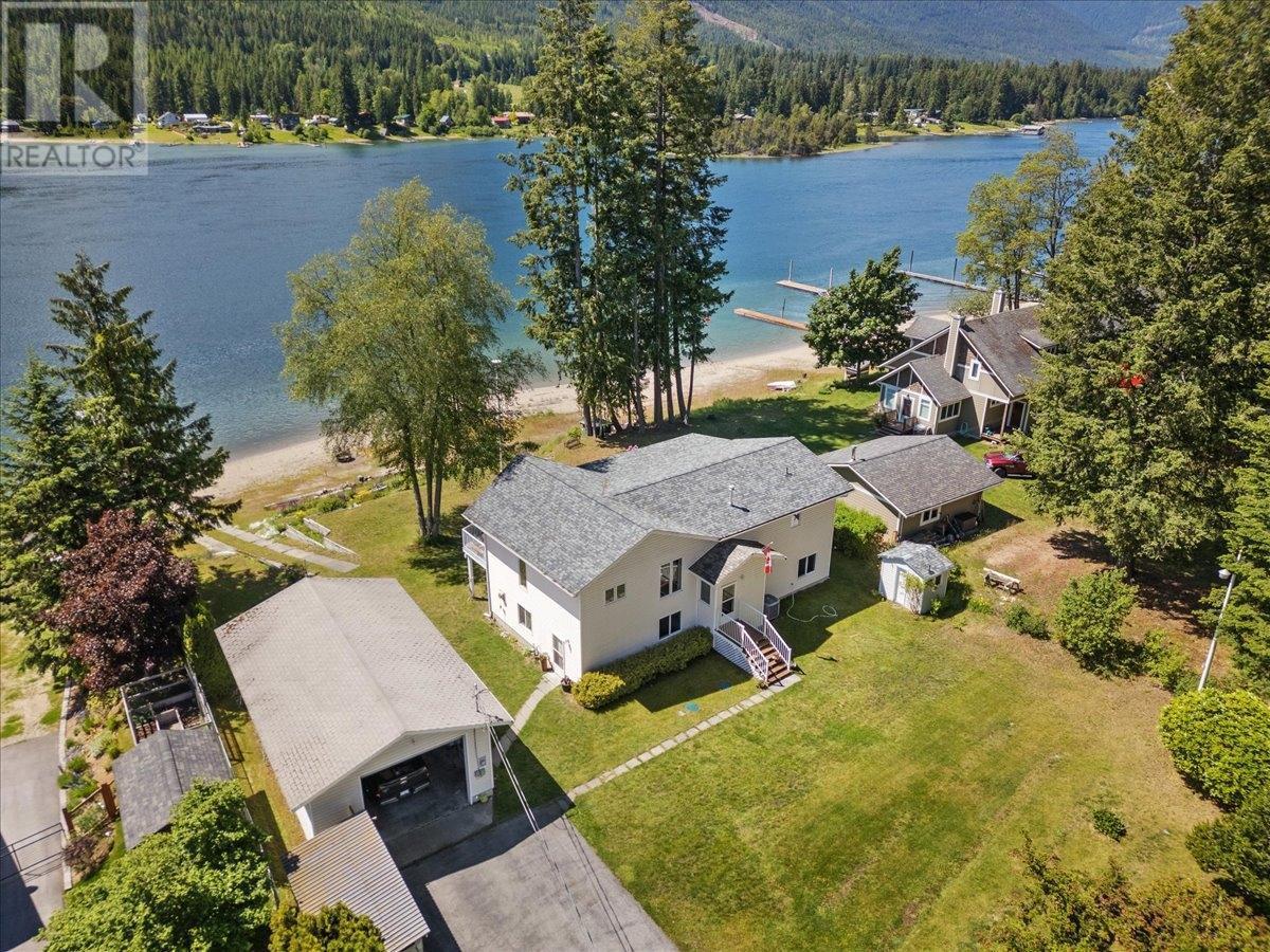 7620 3a Highway, Balfour, British Columbia  V0G 1C0 - Photo 2 - 10331568