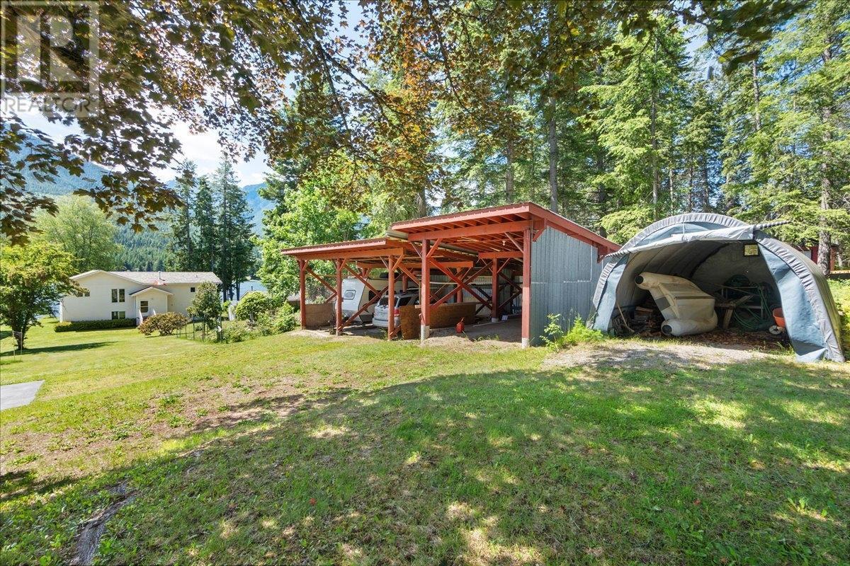 7620 3a Highway, Balfour, British Columbia  V0G 1C0 - Photo 5 - 10331568