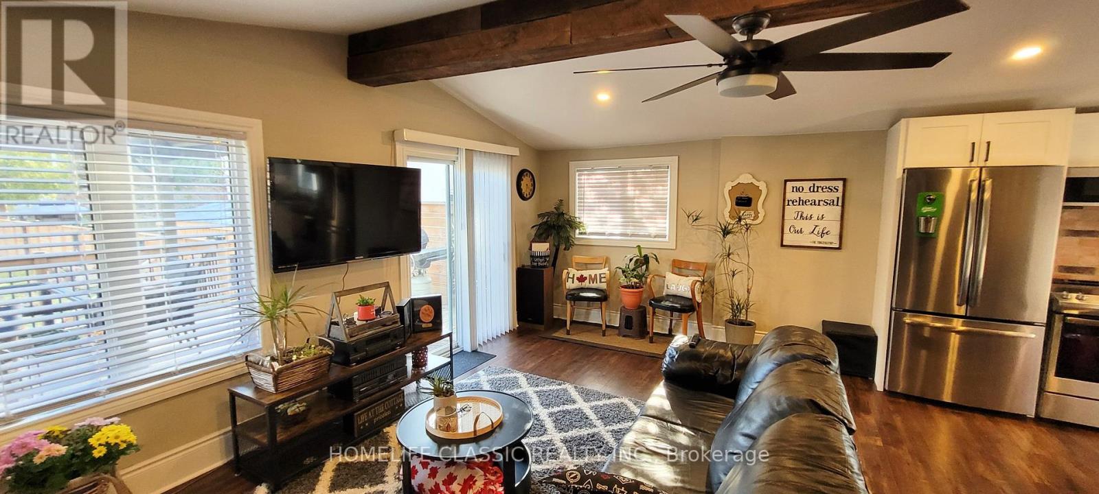 800 Oxbow Park Drive, Wasaga Beach, Ontario  L9Z 2V1 - Photo 10 - S12094477