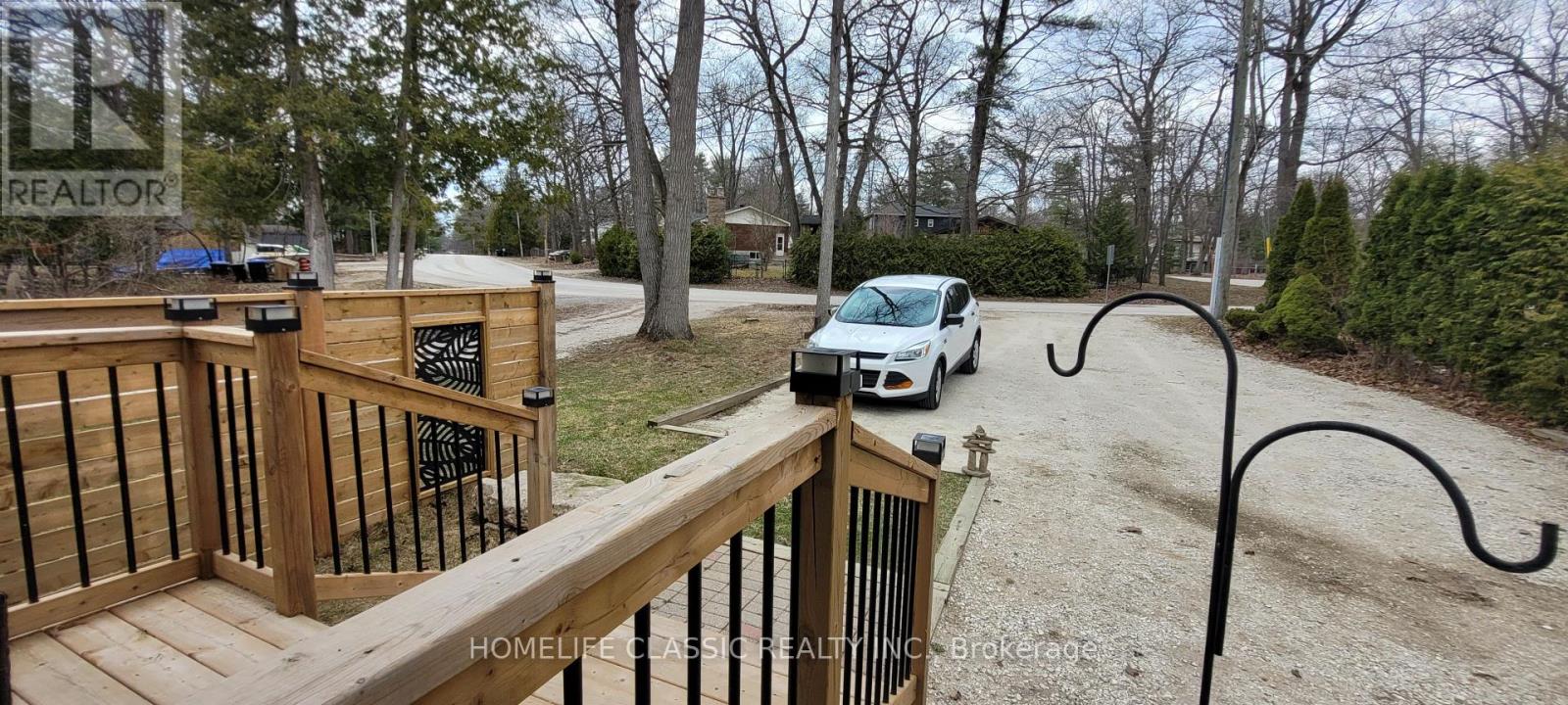 Property at 800 OXBOW PARK DRIVE image 5