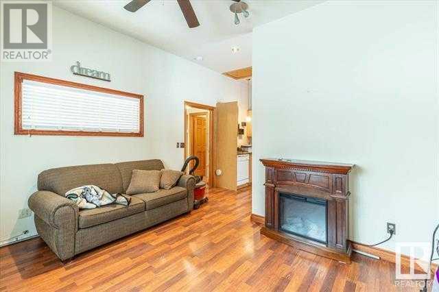 Property at #10, 473068 RR 11 image 4