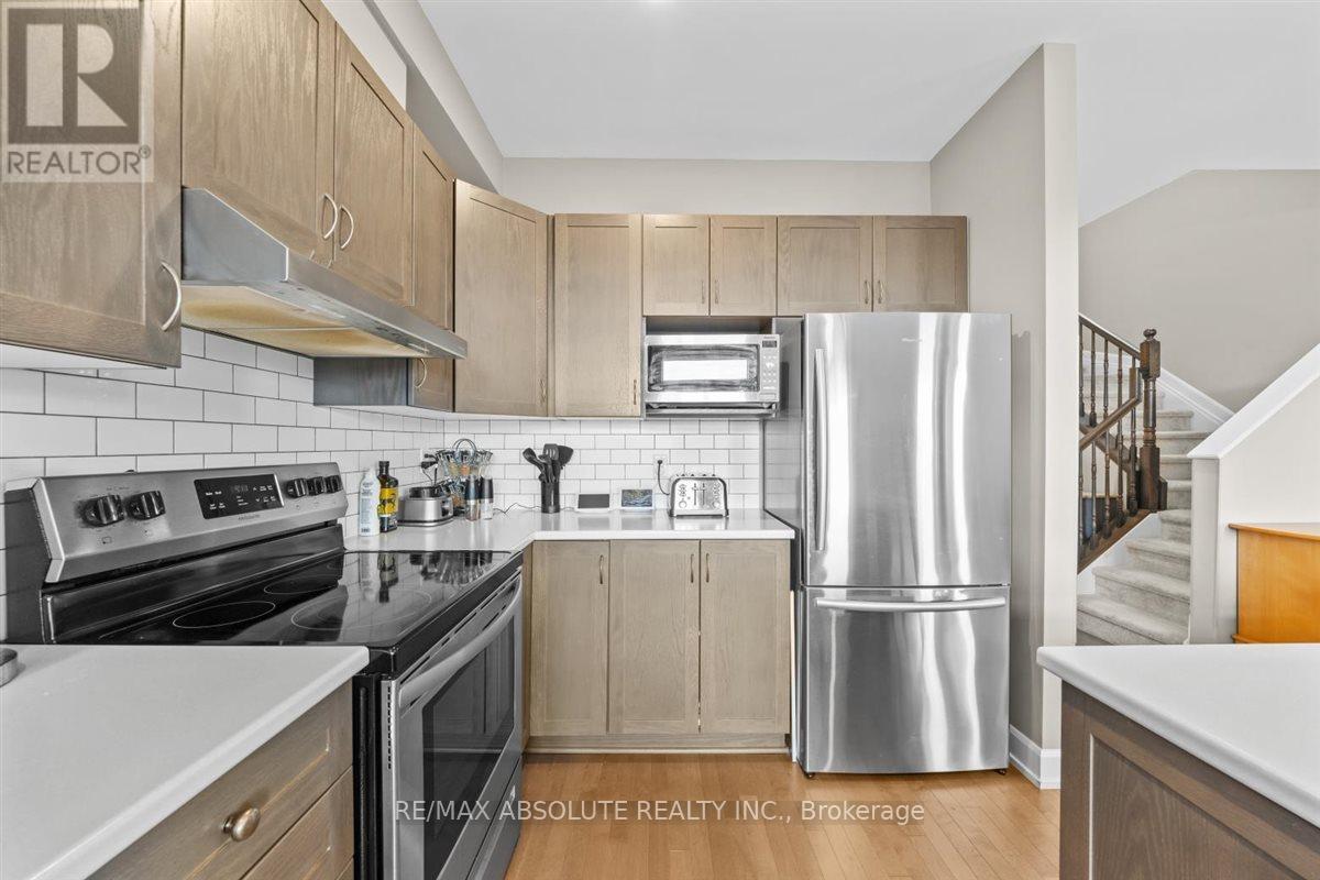 169 Bandelier Way, Ottawa, Ontario  K2S 2J5 - Photo 16 - X12111572