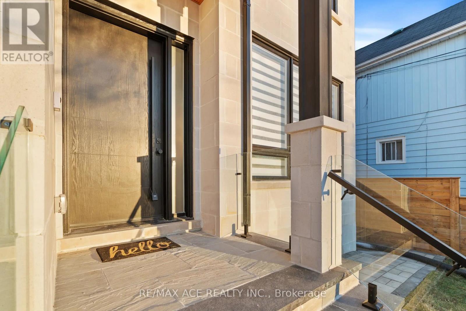 Property at 251 KENNEDY ROAD image 4