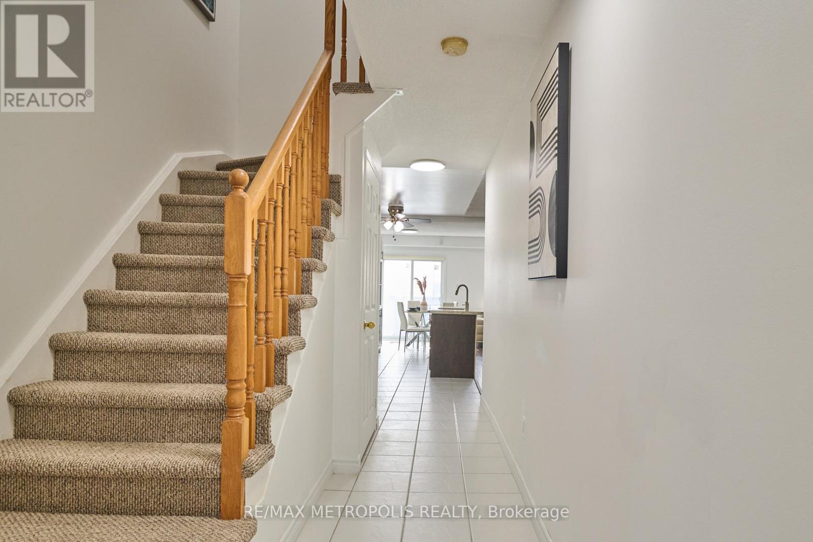 Property at 87 BILLINGSLEY CRESCENT image 3