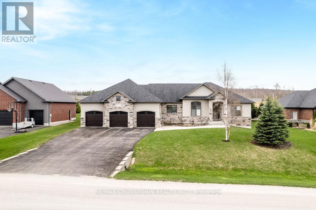 Property at 25 MENNILL DRIVE image 2