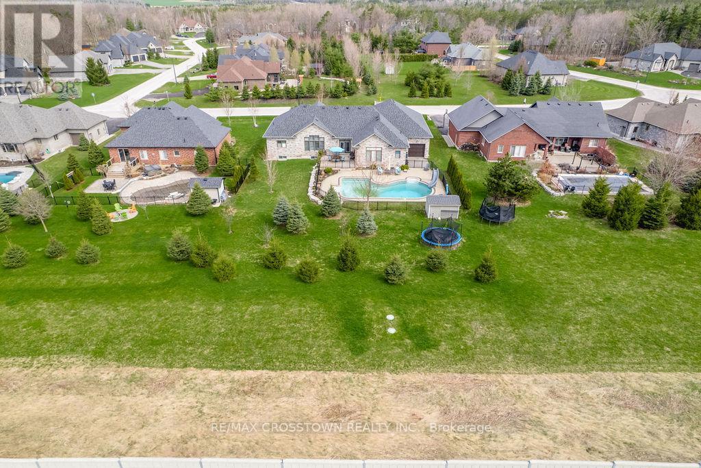 Property at 25 MENNILL DRIVE image 4