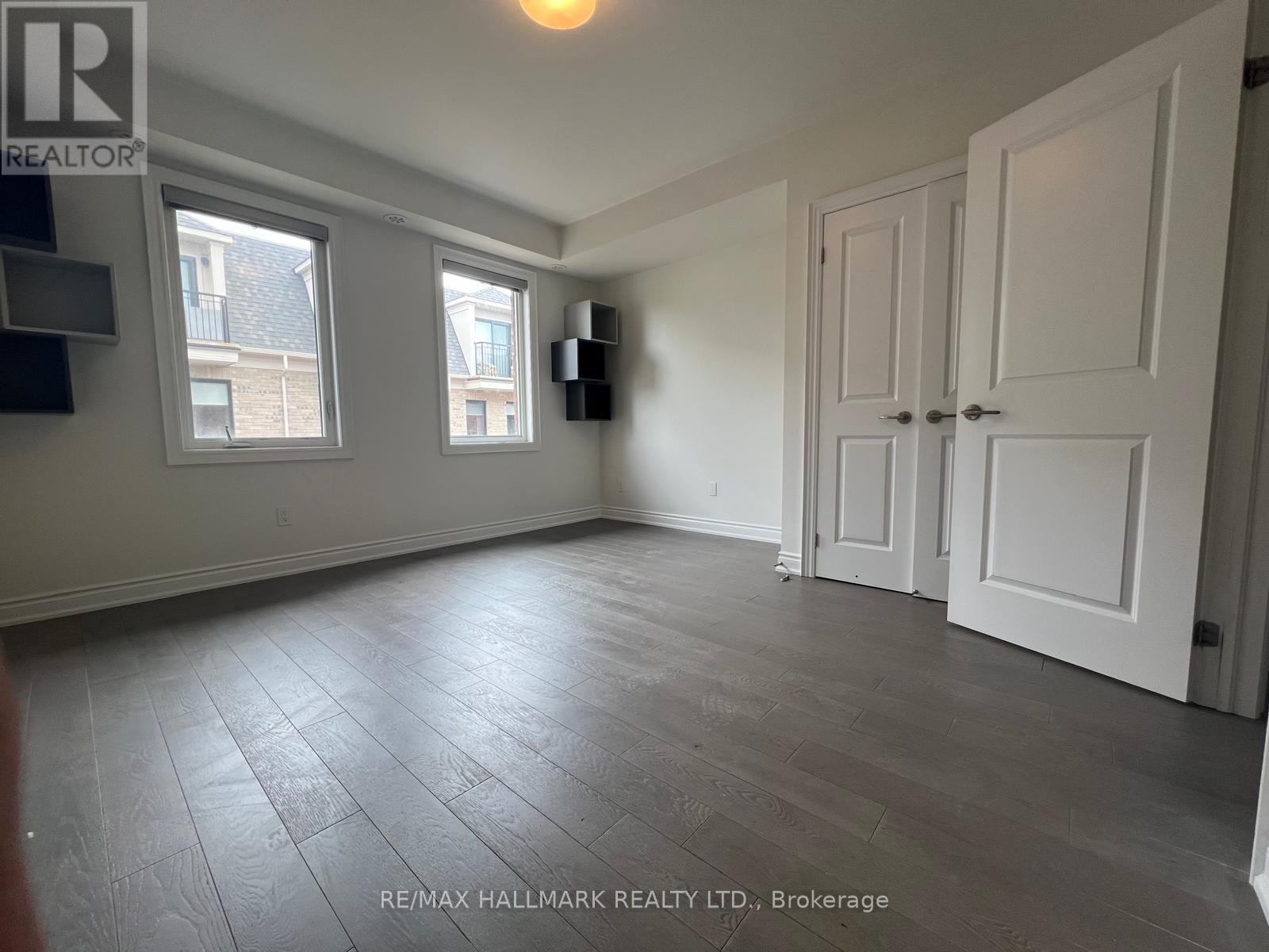 55 Twenty Ninth Street, Toronto, Ontario  M8W 1S1 - Photo 23 - W12111565