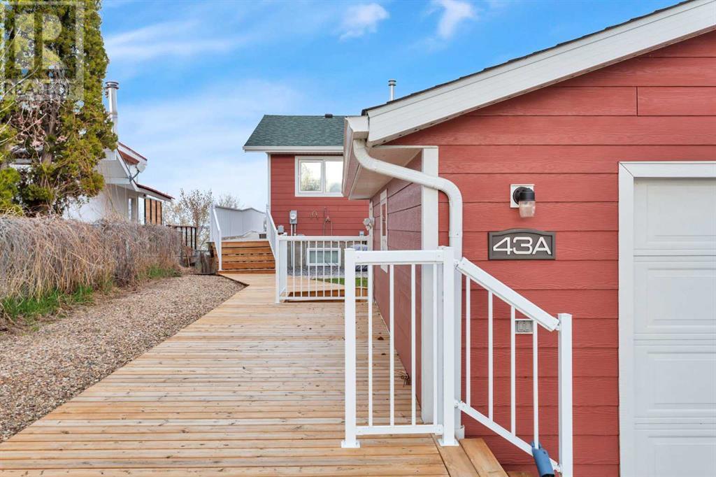 Property at 43A Sands Street image 3