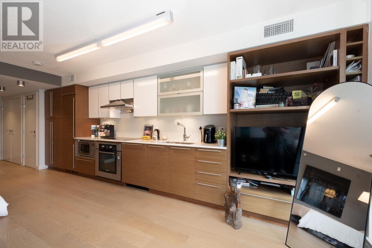 408 1635 W 3rd Avenue, Vancouver, British Columbia  V6J 0B6 - Photo 12 - R2996105