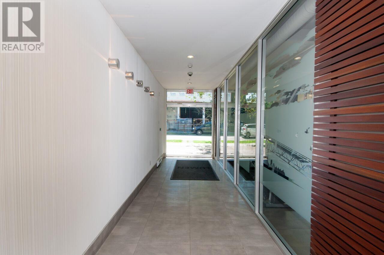 408 1635 W 3rd Avenue, Vancouver, British Columbia  V6J 0B6 - Photo 2 - R2996105