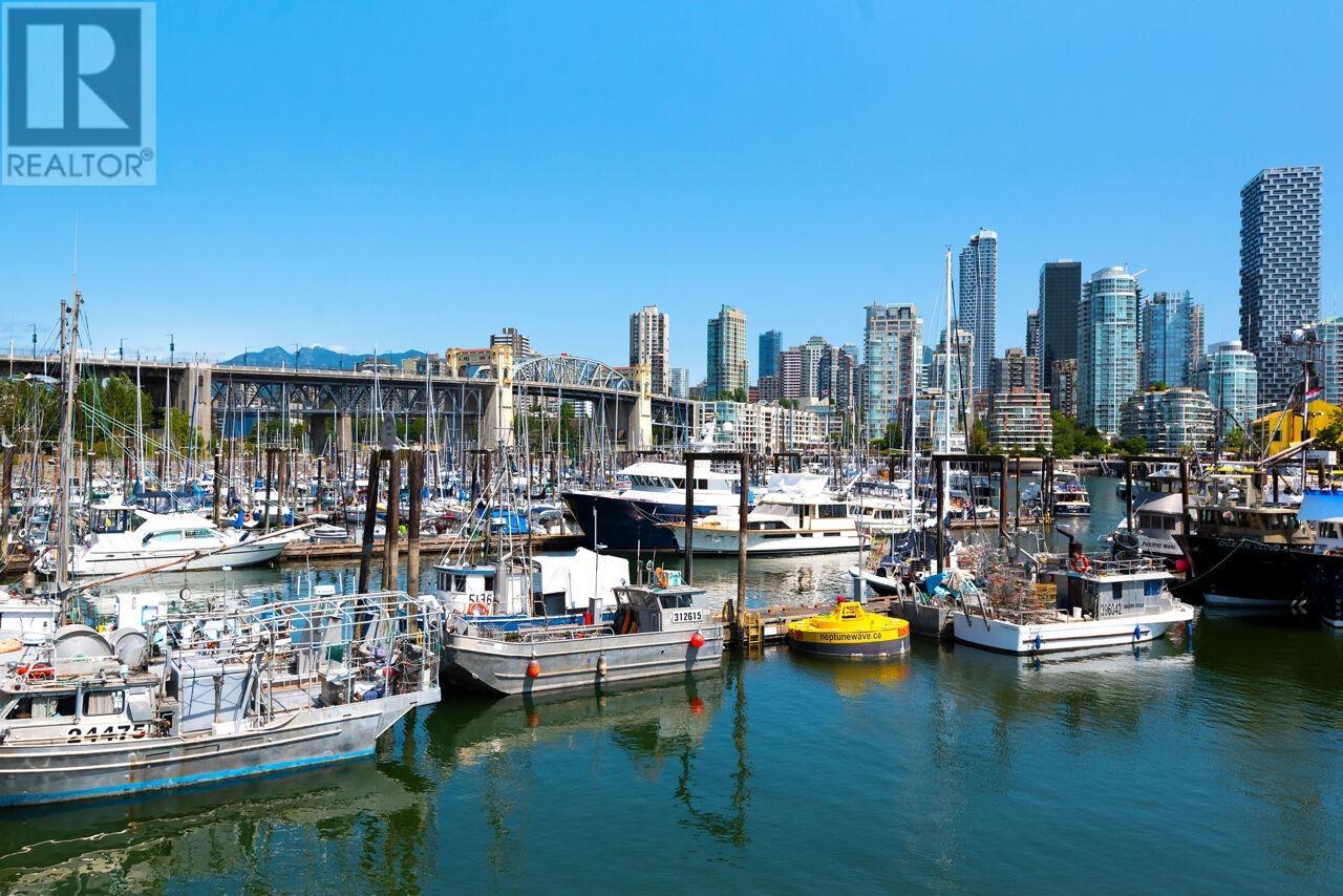 408 1635 W 3rd Avenue, Vancouver, British Columbia  V6J 0B6 - Photo 32 - R2996105