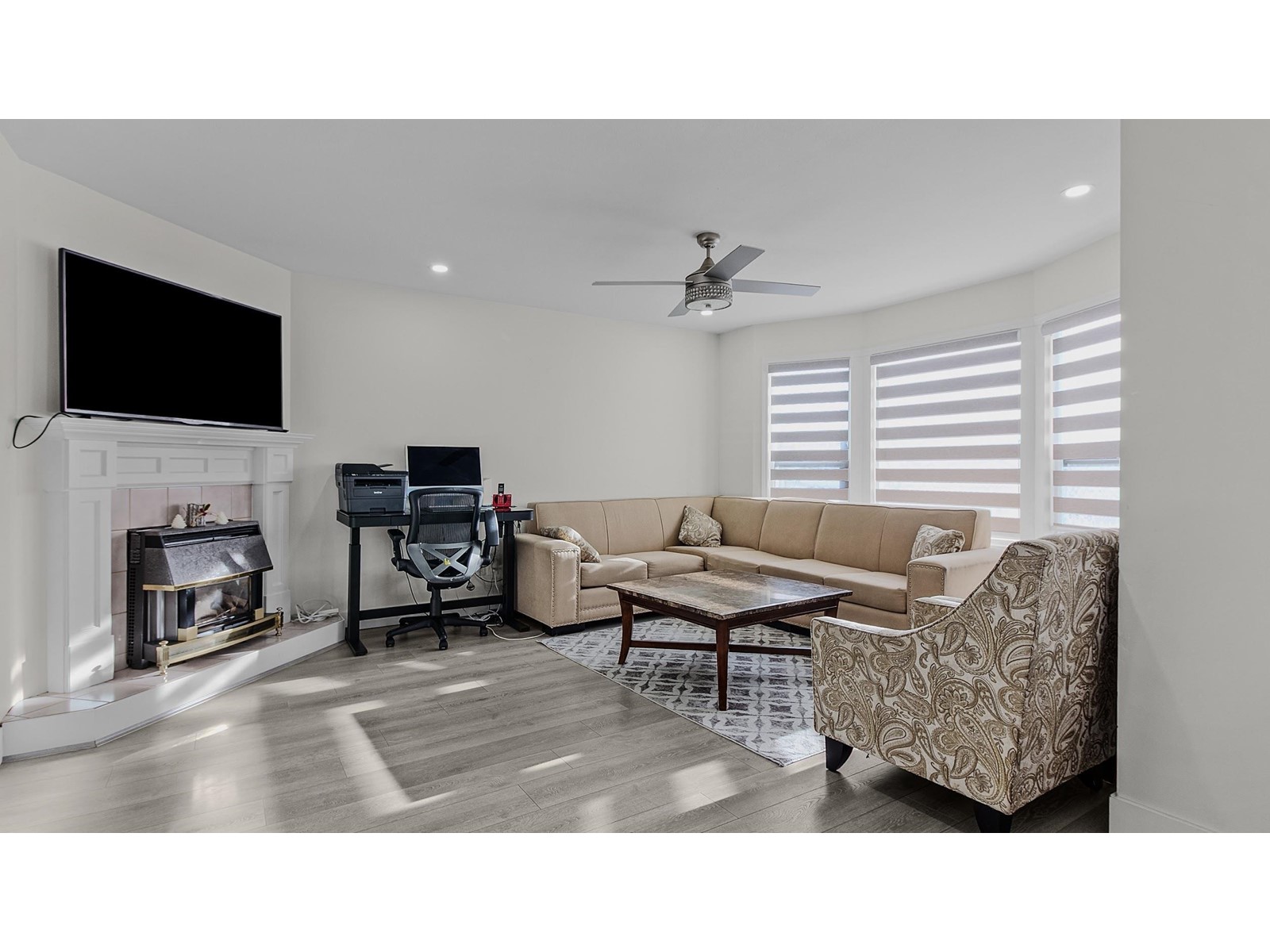 Property at 31297 WAGNER DRIVE image 4