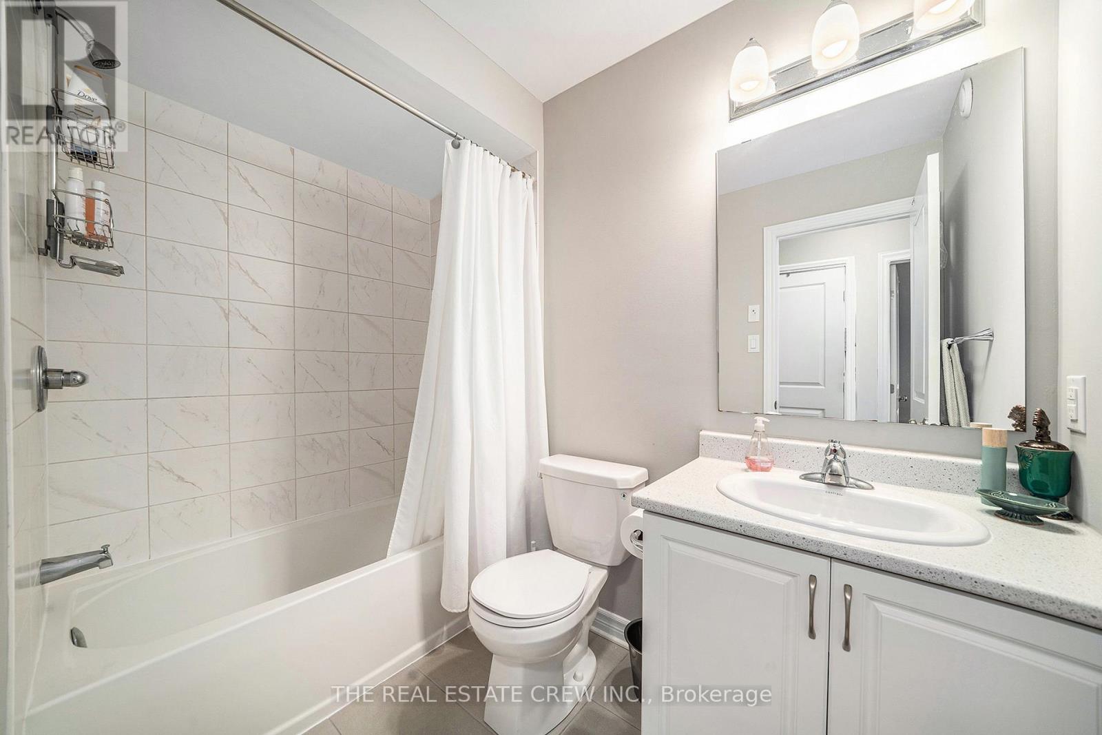 699 Sora Way, Ottawa, Ontario  K1T 0R3 - Photo 16 - X12111602