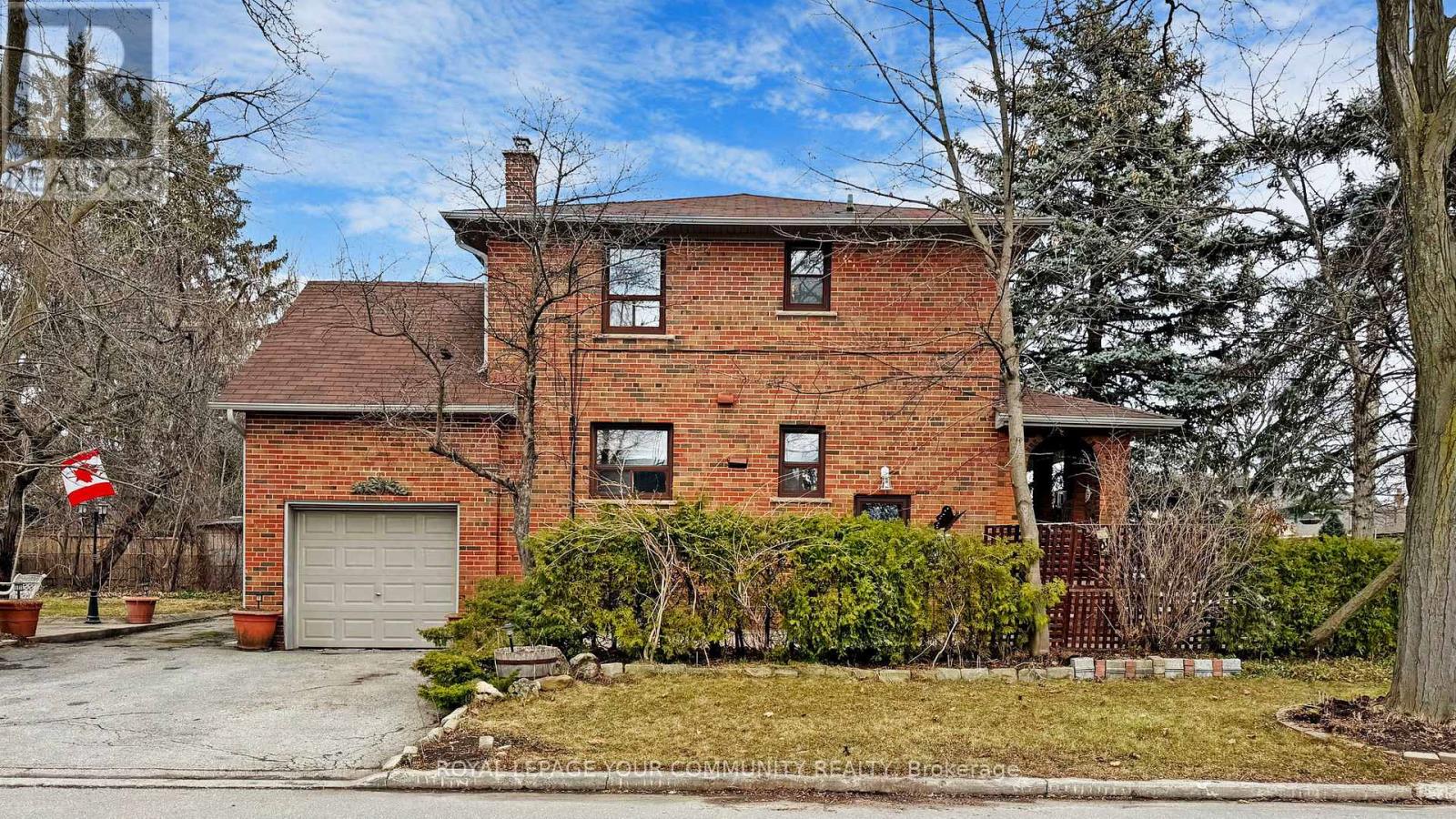 Property at 50 ATHABASKA AVENUE image 1