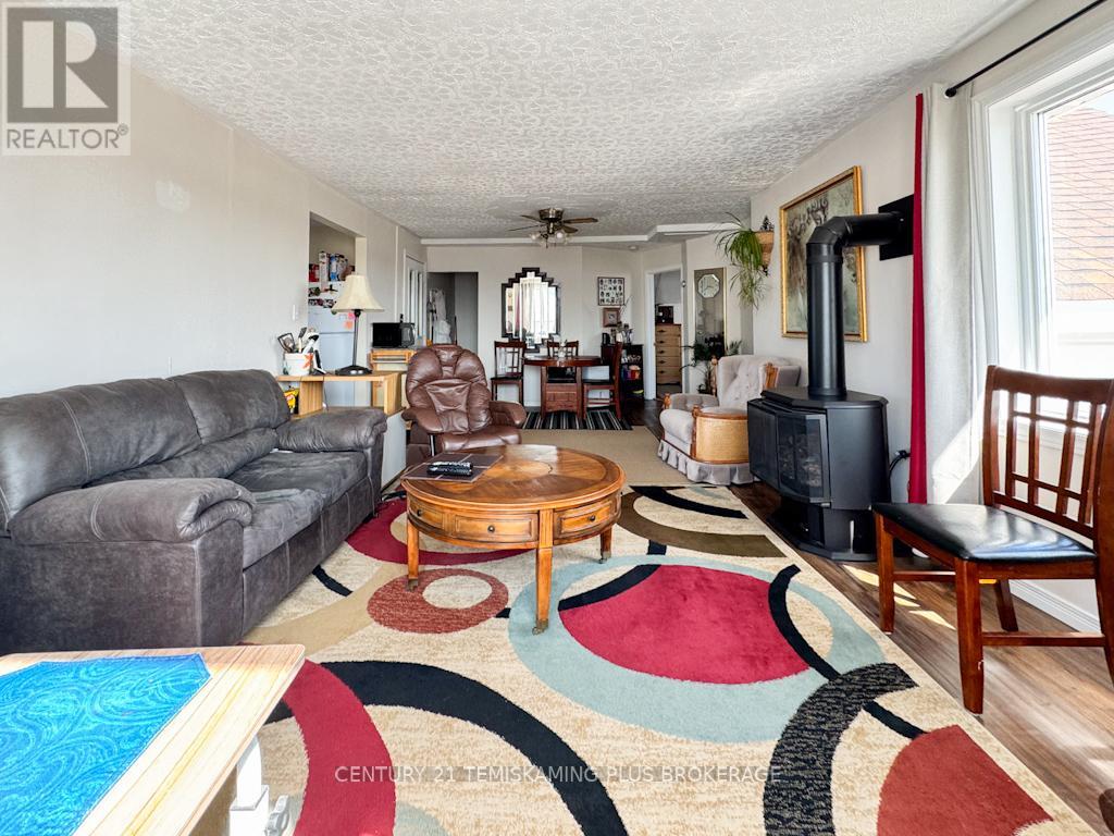 96 Tenth Street E, Armstrong, Ontario  P0J 1E0 - Photo 22 - T12111629