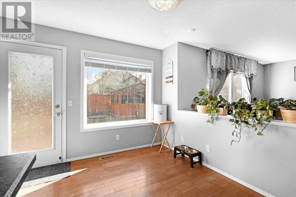 49 Shawbrooke Close Sw, Calgary, Alberta  T2Y 3A5 - Photo 11 - A2211759