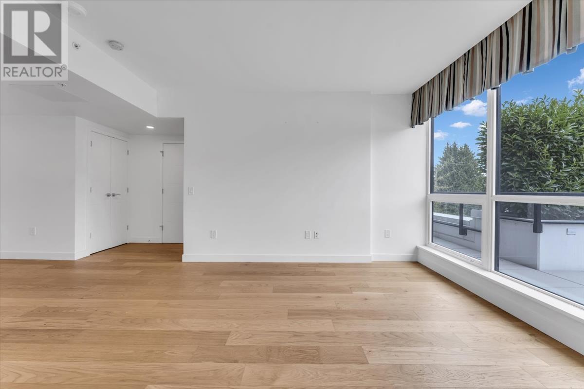 Listing Picture 11 of 26 : 371 438 W KING EDWARD AVENUE, Vancouver / 溫哥華 - 魯藝地產 Yvonne Lu Group - MLS Medallion Club Member