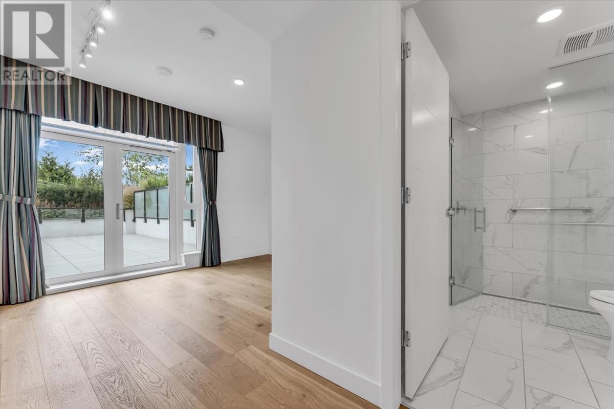 Listing Picture 13 of 26 : 371 438 W KING EDWARD AVENUE, Vancouver / 溫哥華 - 魯藝地產 Yvonne Lu Group - MLS Medallion Club Member