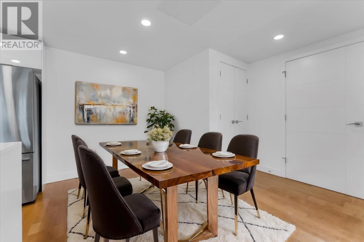 Listing Picture 16 of 26 : 371 438 W KING EDWARD AVENUE, Vancouver / 溫哥華 - 魯藝地產 Yvonne Lu Group - MLS Medallion Club Member