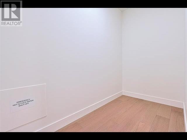 Listing Picture 13 of 26 : 210 469 W KING EDWARD AVENUE, Vancouver / 溫哥華 - 魯藝地產 Yvonne Lu Group - MLS Medallion Club Member