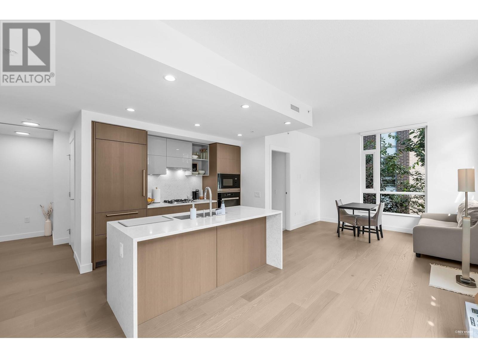 Property at 210 469 W KING EDWARD AVENUE image 1