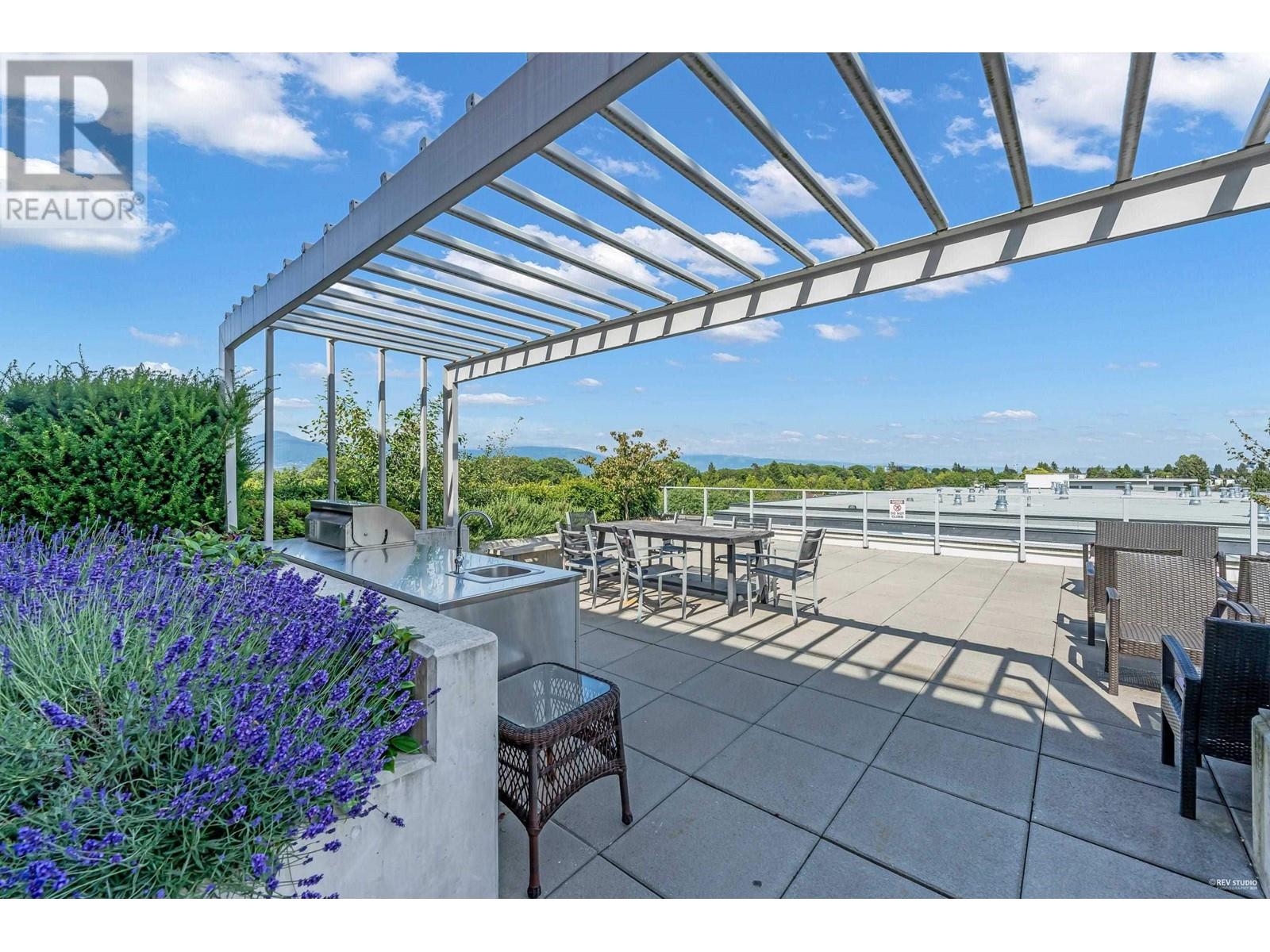 Listing Picture 22 of 26 : 210 469 W KING EDWARD AVENUE, Vancouver / 溫哥華 - 魯藝地產 Yvonne Lu Group - MLS Medallion Club Member