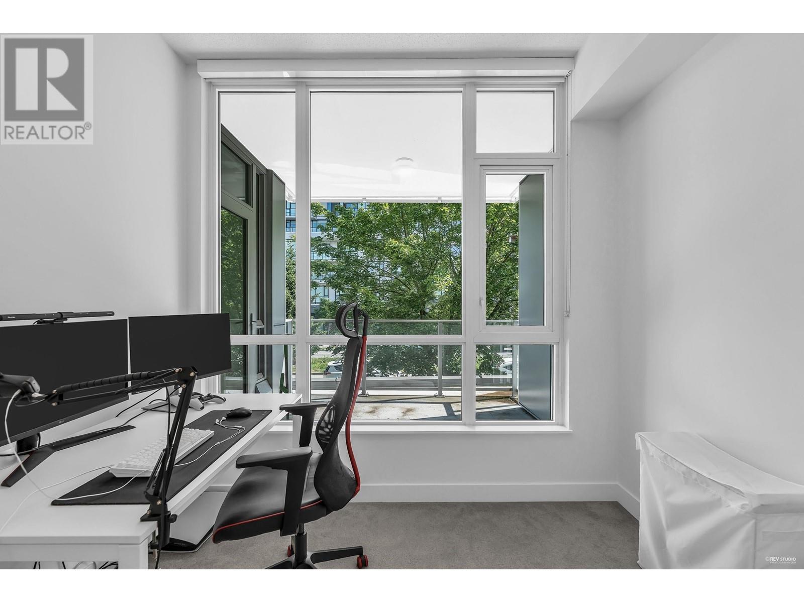 Listing Picture 10 of 26 : 210 469 W KING EDWARD AVENUE, Vancouver / 溫哥華 - 魯藝地產 Yvonne Lu Group - MLS Medallion Club Member