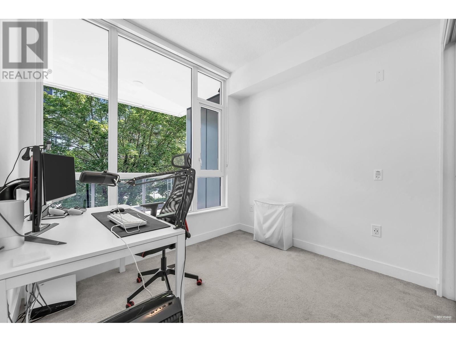 Listing Picture 11 of 26 : 210 469 W KING EDWARD AVENUE, Vancouver / 溫哥華 - 魯藝地產 Yvonne Lu Group - MLS Medallion Club Member