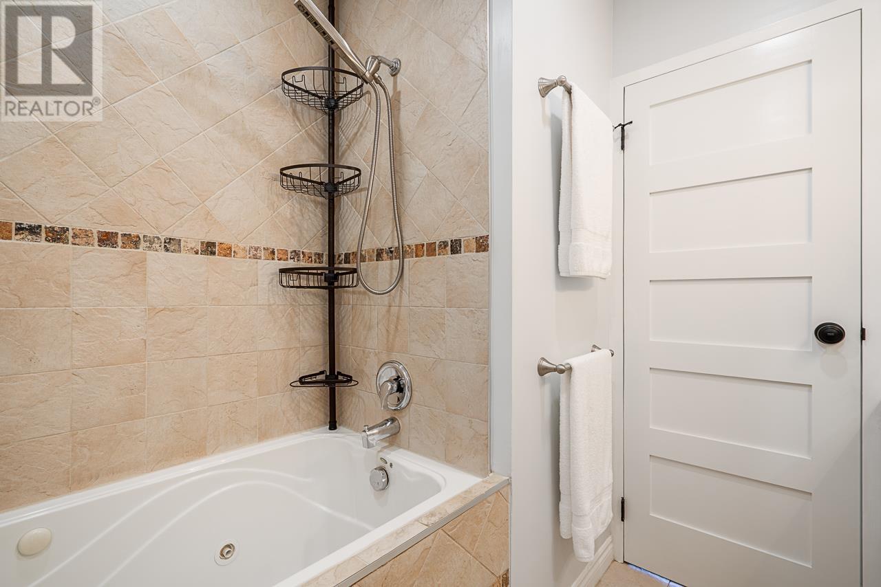 101 4353 Halifax Street, Burnaby, British Columbia  V5C 5Z4 - Photo 23 - R2994817