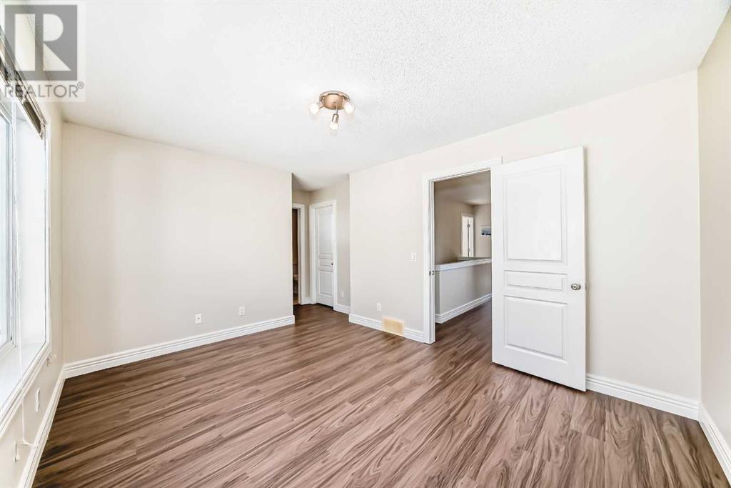 75 Bridleridge Manor Sw, Calgary, Alberta  T2A 0A7 - Photo 14 - A2202623
