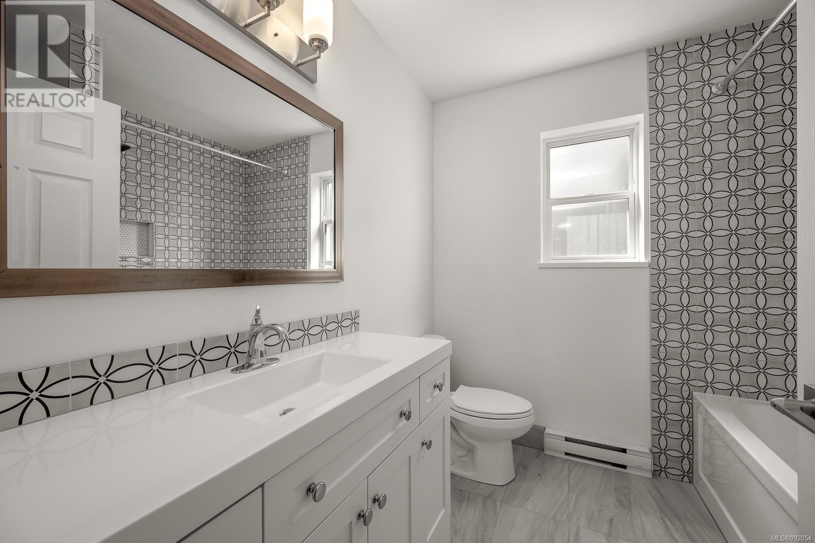 6 555 Rockland Rd, Campbell River, British Columbia  V9W 8B7 - Photo 13 - 992054