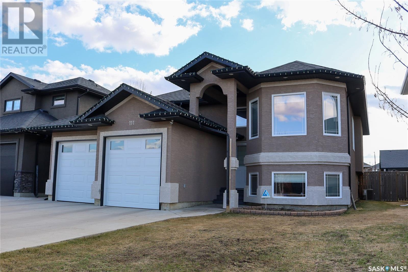 Property at 111 Stefaniuk CRESCENT image 2