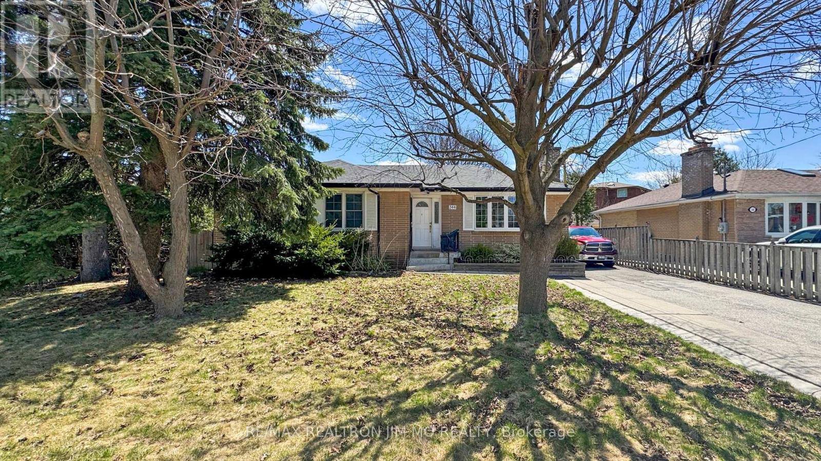 Property at 344 PALISER CRESCENT S image 3