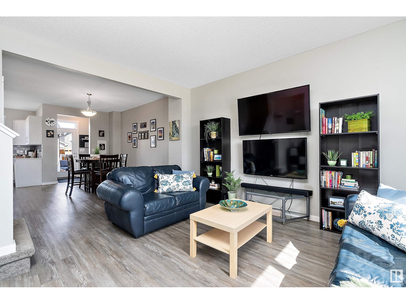 Property at 2284 GLENRIDDING BV SW image 5