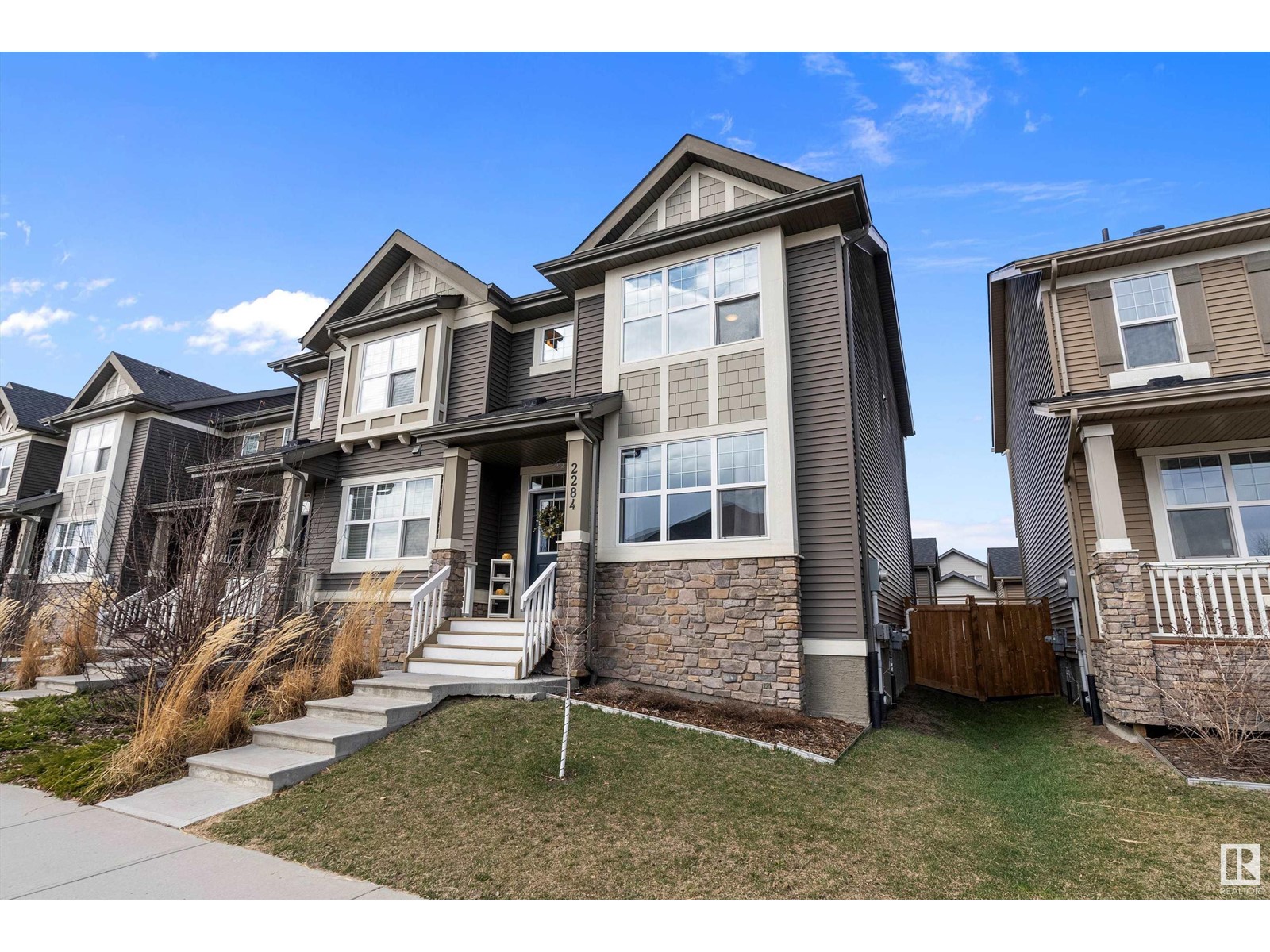 Property at 2284 GLENRIDDING BV SW image 4